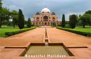 delhi picture showing one of the city sites