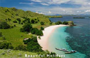 lombok beach scene
