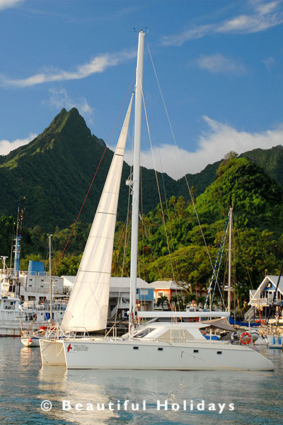 Avarua Harbour: Visit our Rarotonga travel guide