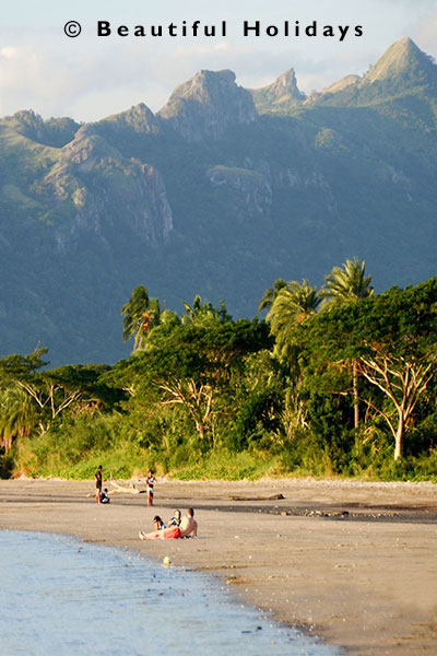 wailoaloa beach in nadi