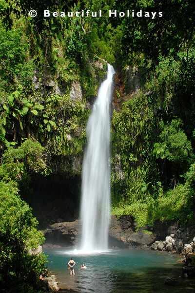 waterfall on taveuni island fiji